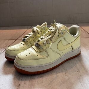 Butter Yellow Nike AF1 - W7